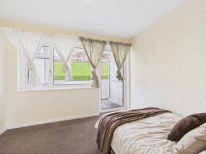 Photo 6- click for photo gallery